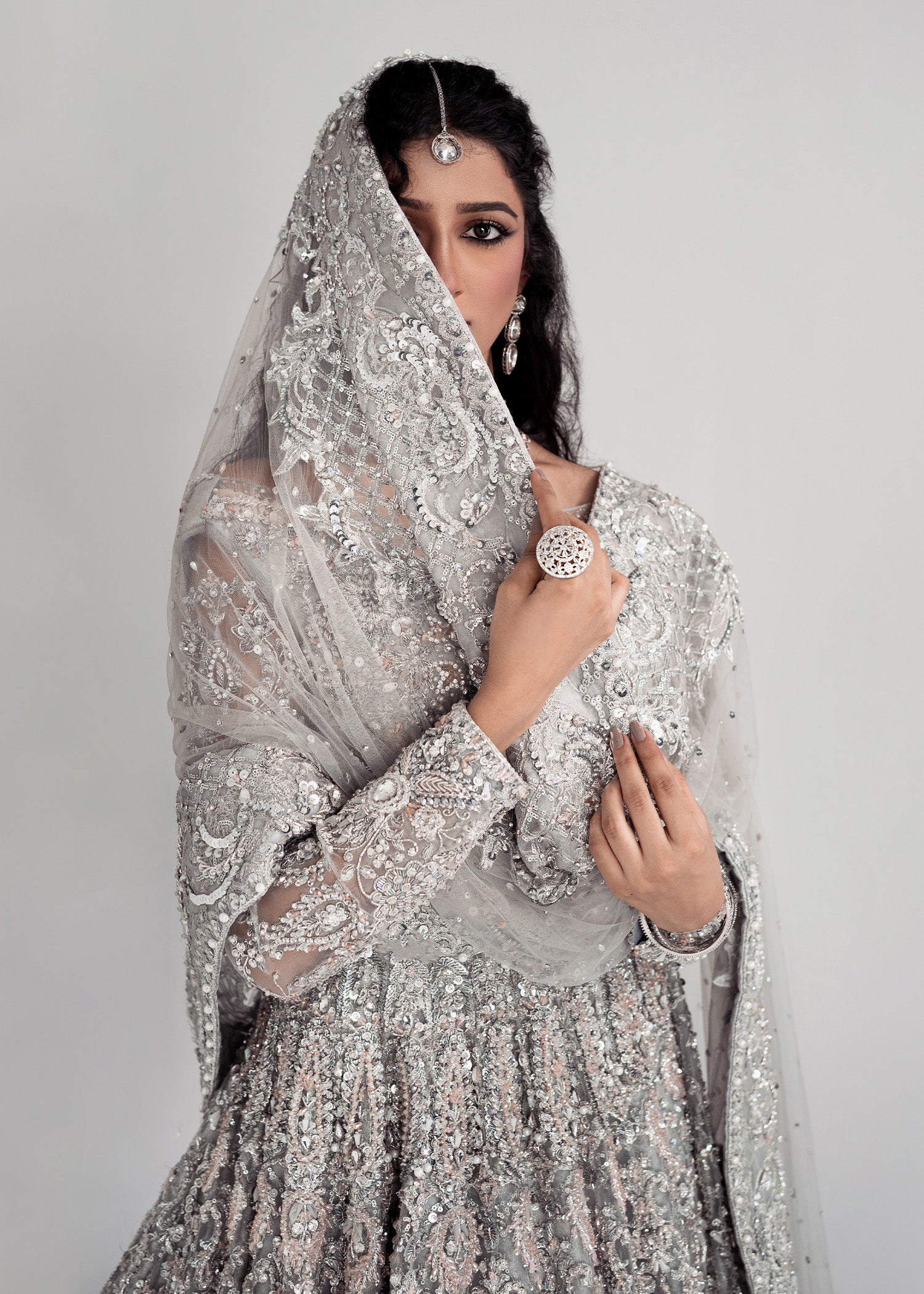 Pakistani Silver and Green Embellished Net Lehenga Choli (3-Piece) - Image 2