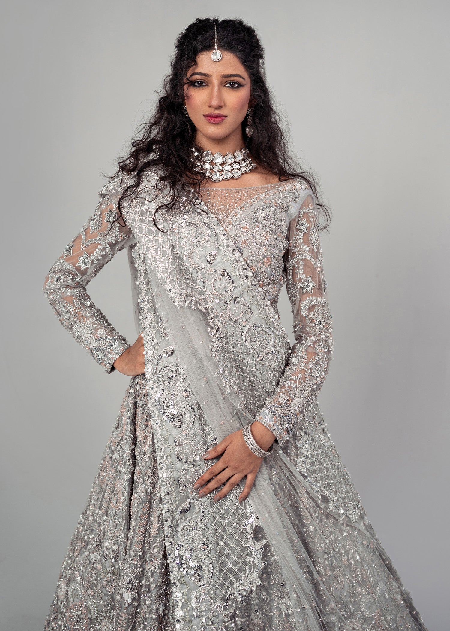 Pakistani Silver and Green Embellished Net Lehenga Choli (3-Piece) - Image 5