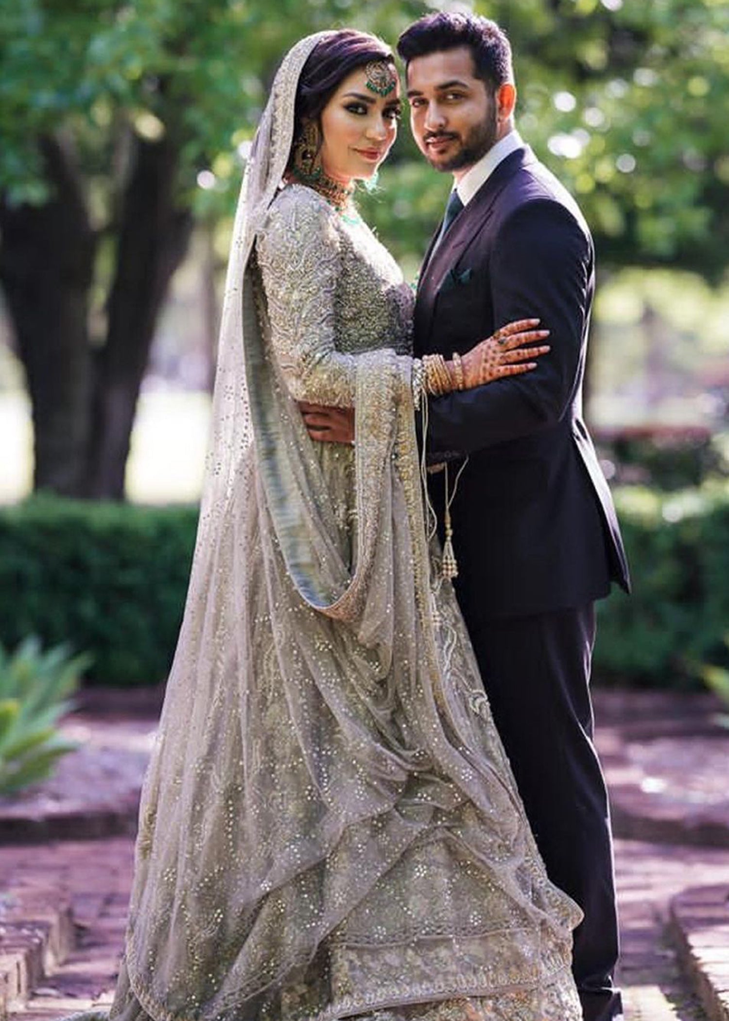 Silver Grey Embellished Net Bridal Lehenga (3-Piece) - Image 4