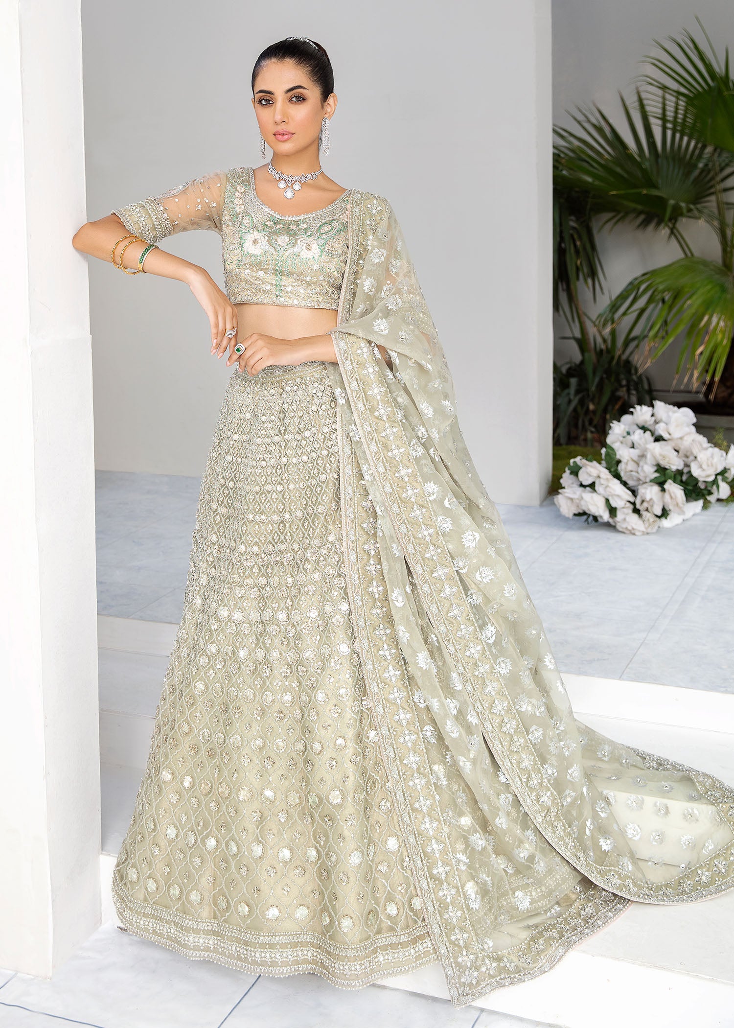 Pakistani Silver Grey Zardozi Net Lehenga Choli (3-Piece) - Image 3