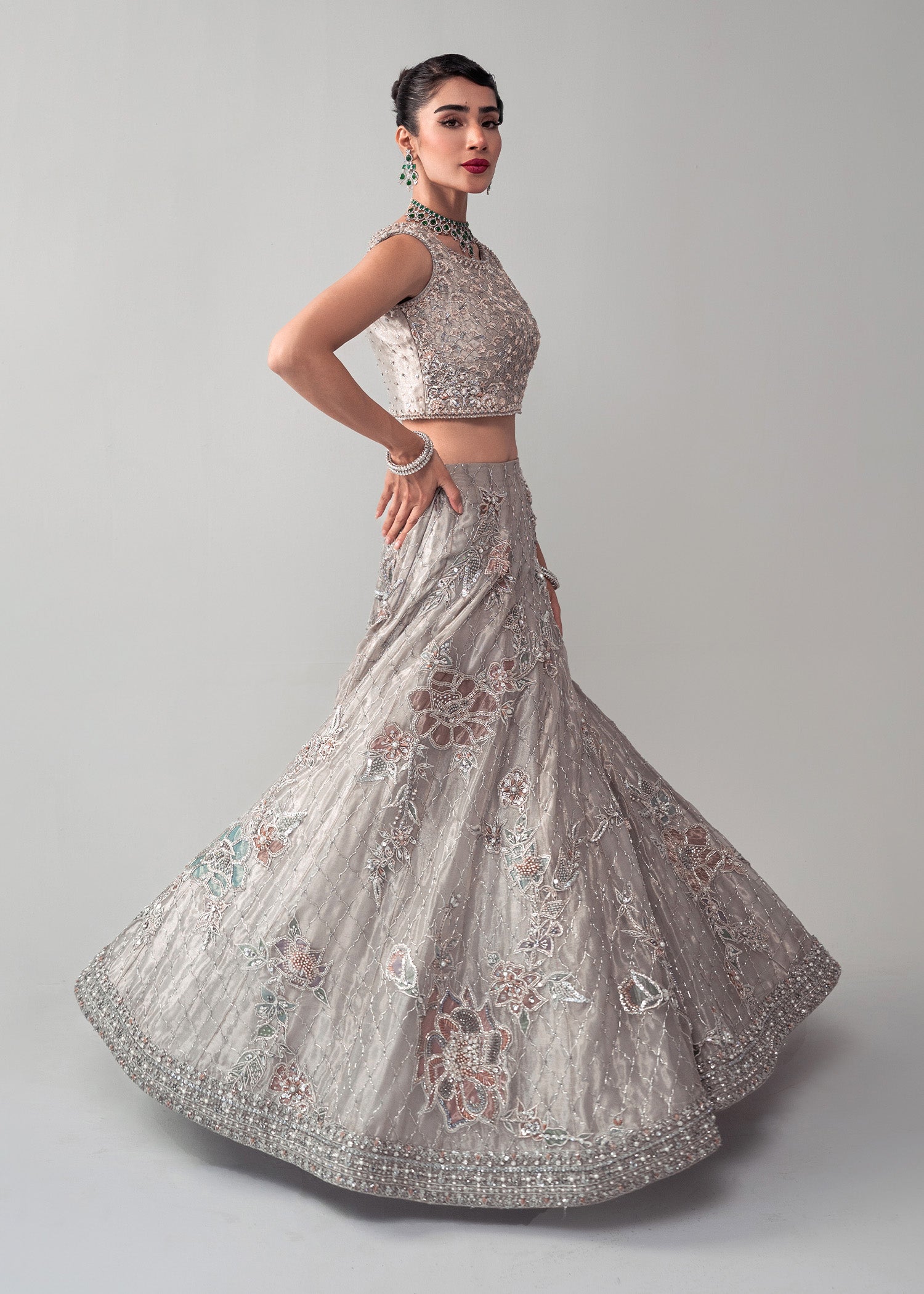 Pakistani Silver Grey Embellished Net Silk Lehenga Choli (3-Piece) - Image 3