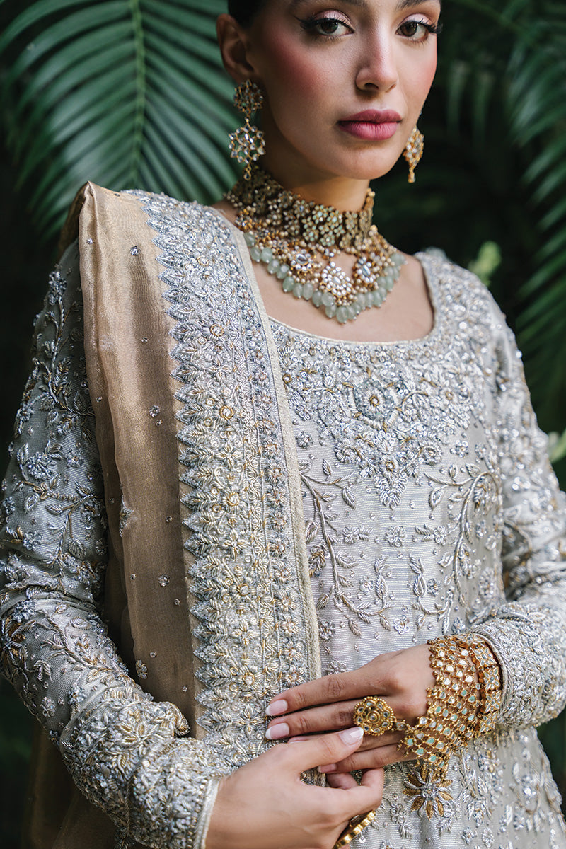 Pakistani Silver Embellished Tissue & Jamawar Bridal Lehenga (3-Piece) - Image 4