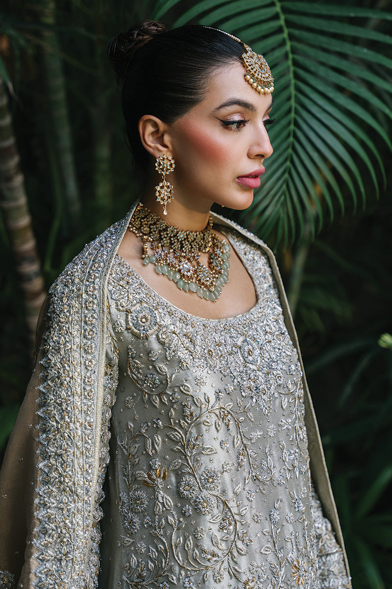 Pakistani Silver Embellished Tissue & Jamawar Bridal Lehenga (3-Piece) - Image 5