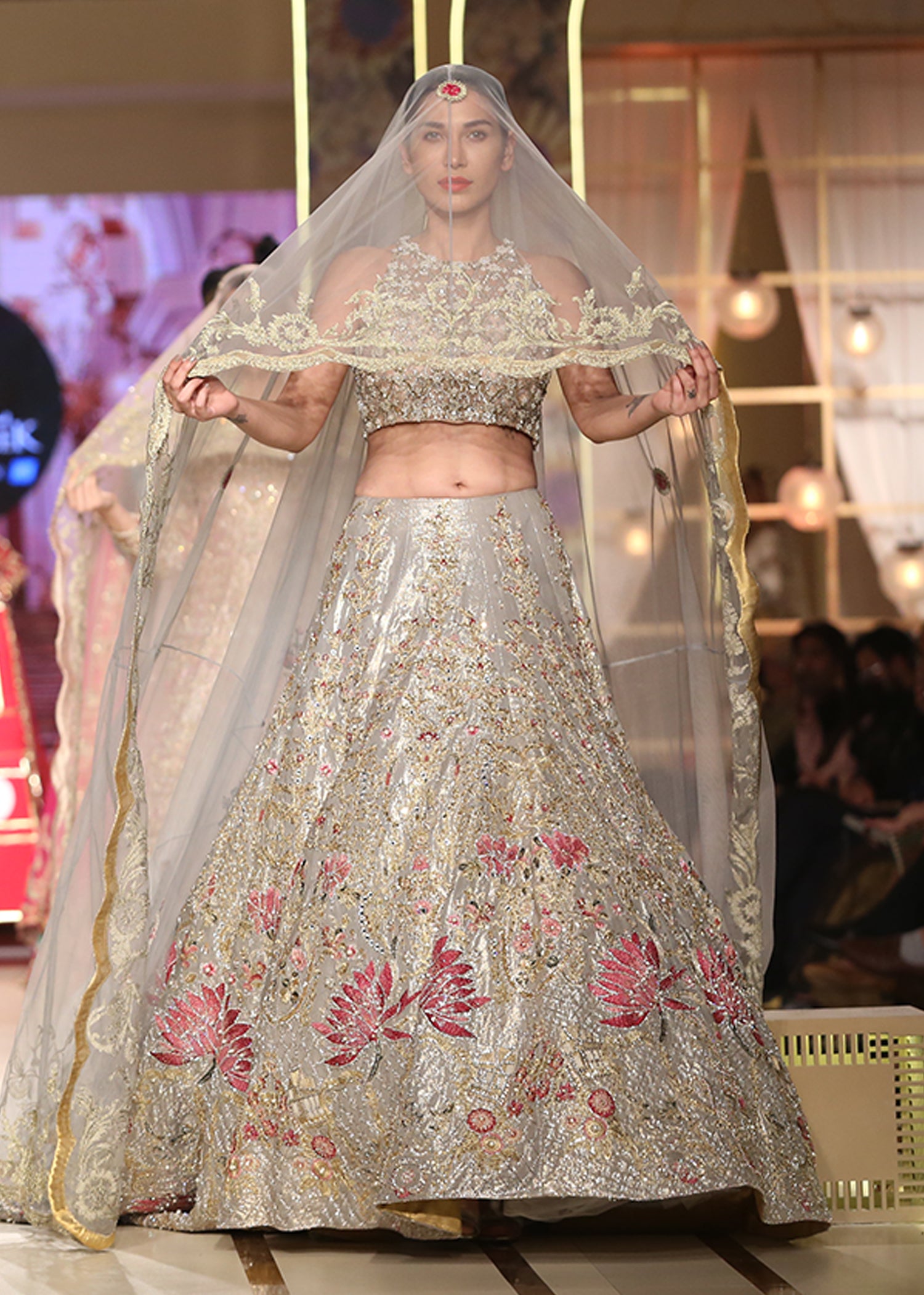 Silver Embellished Tissue Lehenga Choli (3-Piece) - Image 6