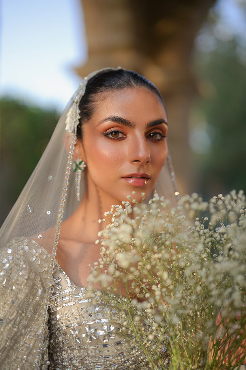 Pakistani Silver Zardozi Tissue Lehenga Choli (3-Piece) - Image 13