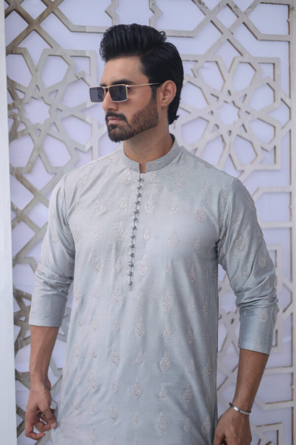 Silver Hand Embroidered Raw Silk Kurta (2-Piece) - Image 3