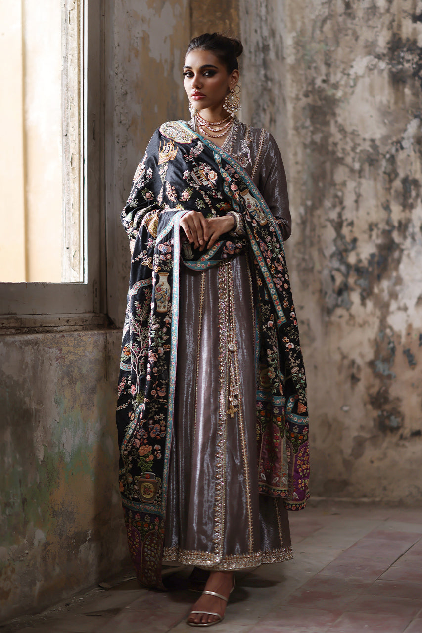 Pakistani Black Silk Thread Embroidered Jamawar Chaddar & Pishwas (2-Piece) - Image 8