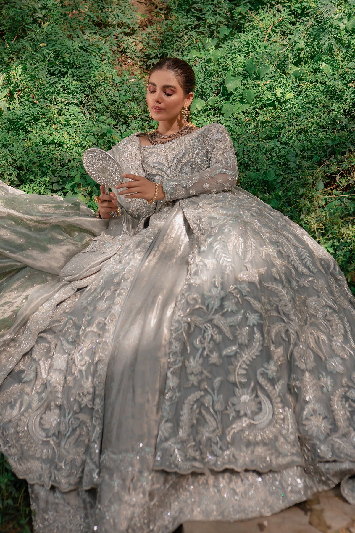 Silver Grey Zardozi Net Pishwas Dress (3-Piece) - Image 4