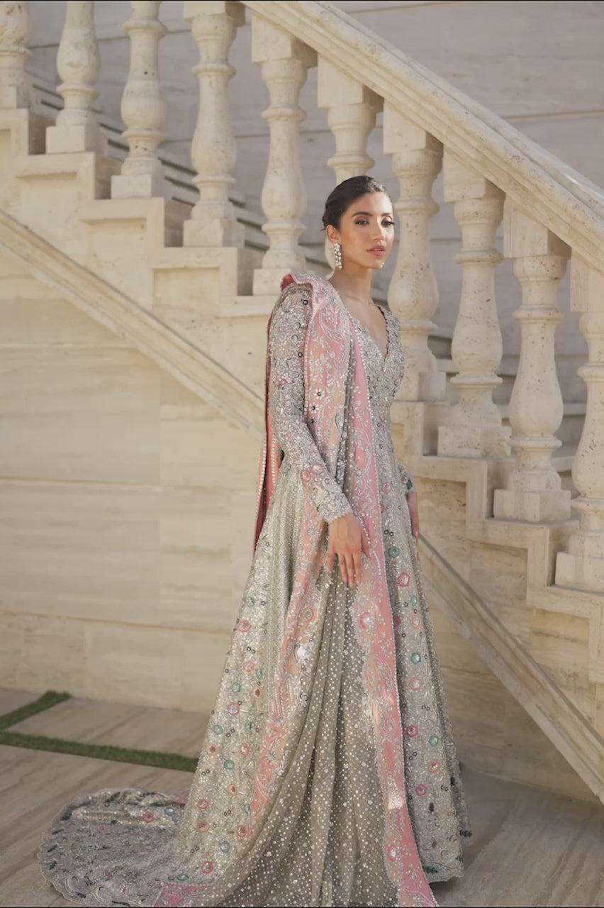 Pakistani Icy Platinum Zardozi Tissue Bridal Pishwas (2-Piece) - Image 6