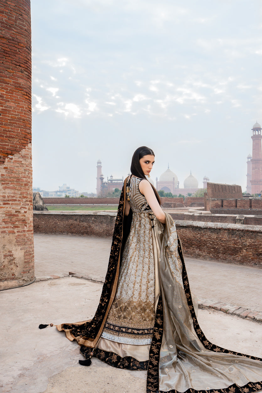 Pakistani Silver Black Gold Embroidered Velvet Tissue Pishwas (2-Piece) - Image 7