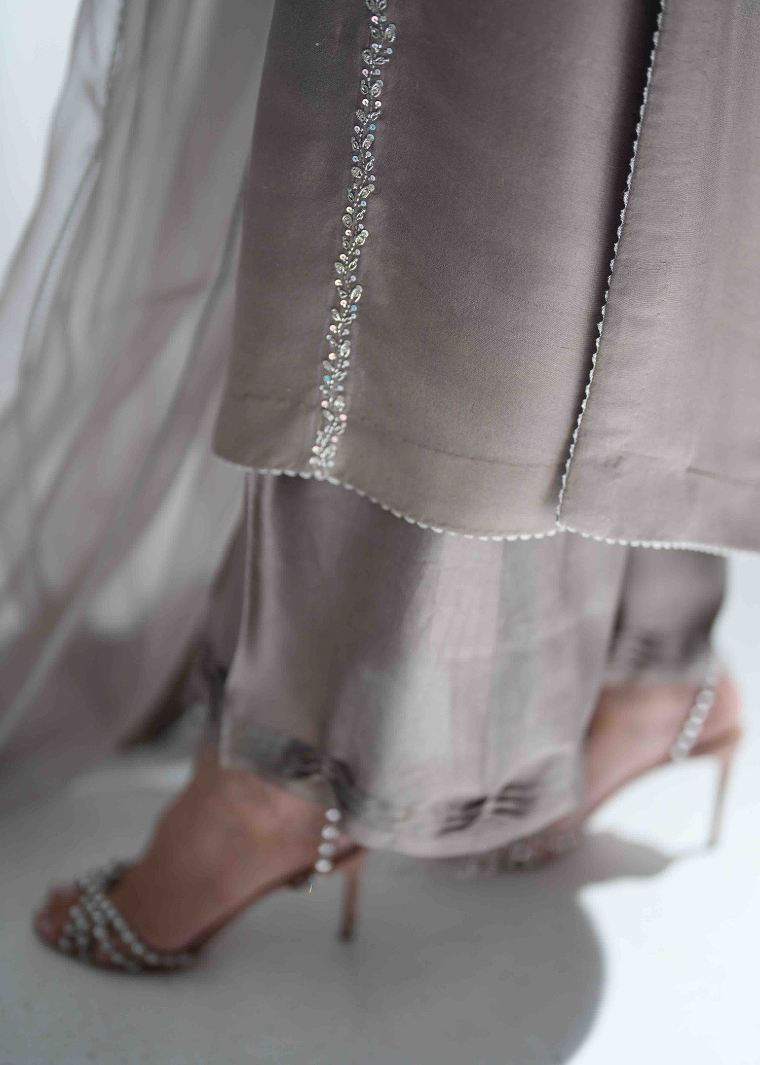 Pakistani Silver Grey Embroidered Raw Silk Salwar Kameez (3-Piece) - Image 9