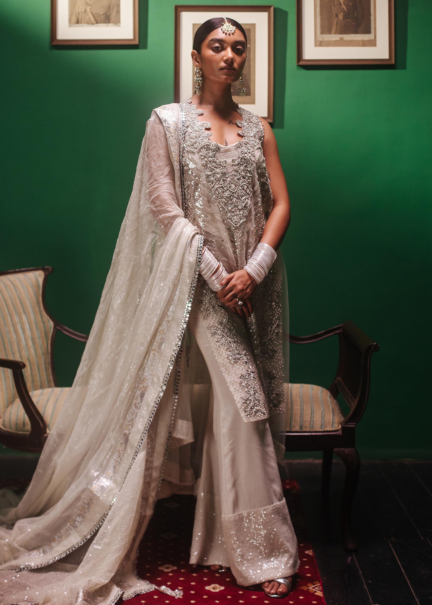 Pakistani Silver Embellished Net High-Low Salwar Kameez (3-Piece) - Image 3