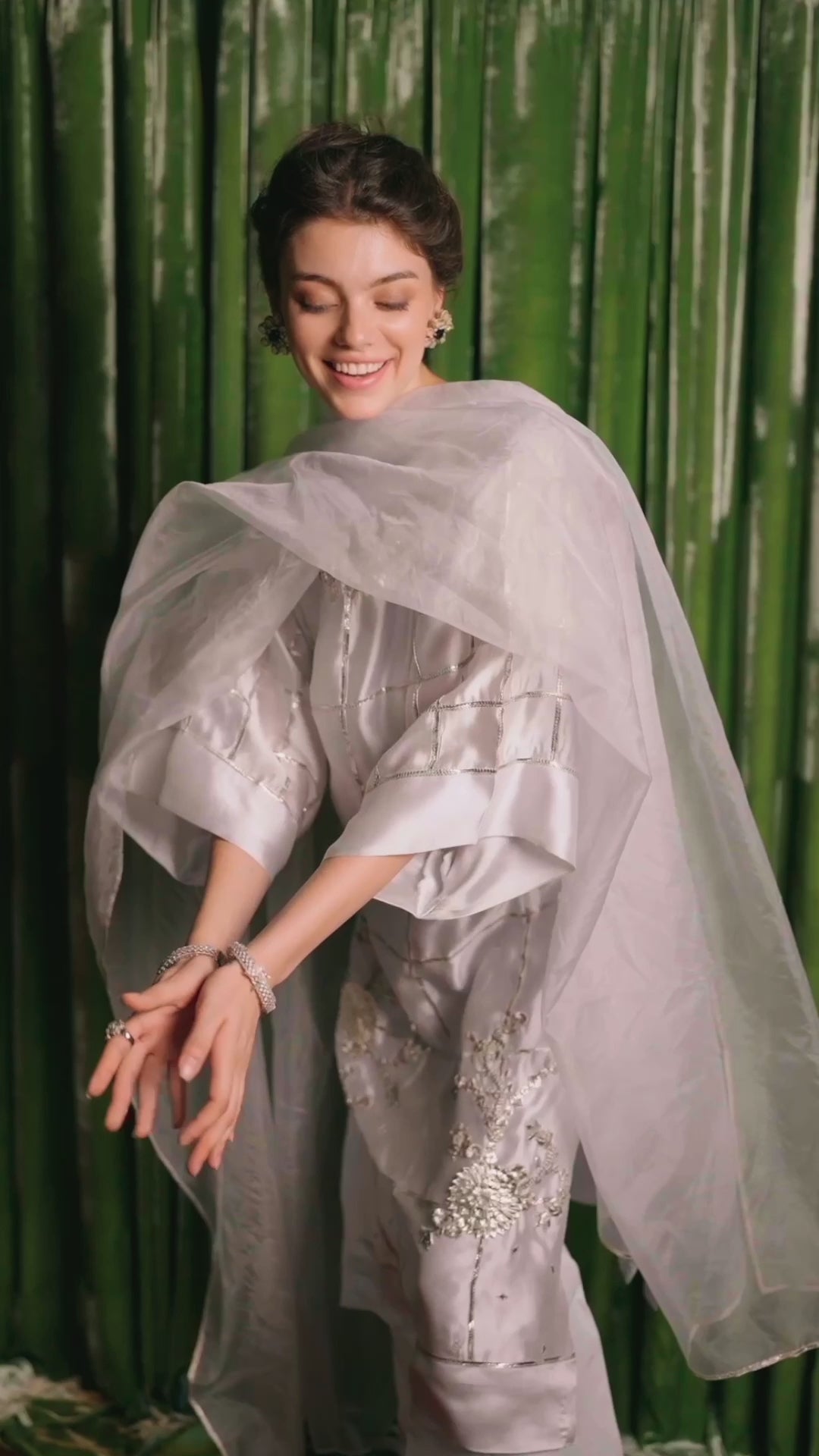 Pakistani Silver Grey Embellished Sheesha Silk Kurta Set (3-Piece) - Image 7