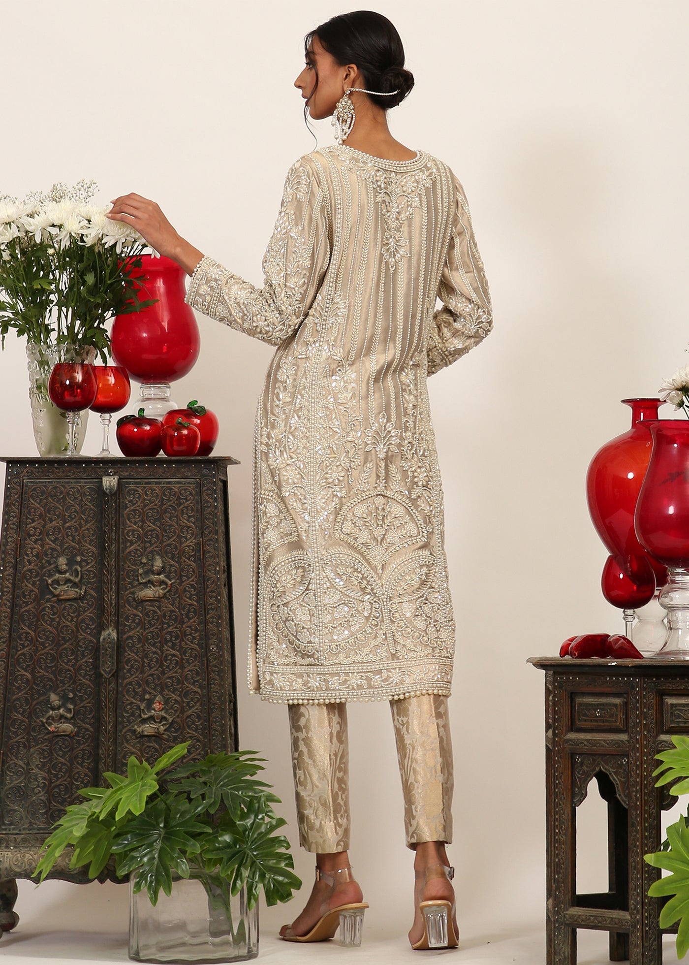 Silver Pearl Embroidered Woven Tissue Kurta (3-Piece) - Image 3