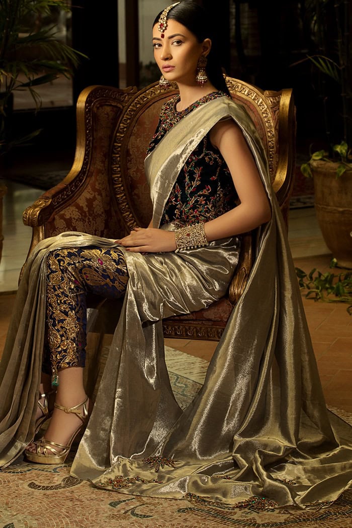 Royal Blue Embroidered Velvet & Silver Tissue Saree (3-Piece) - Image 2