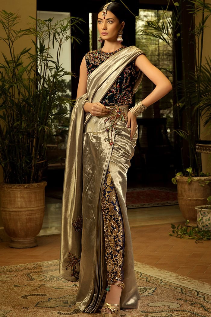 Royal Blue Embroidered Velvet & Silver Tissue Saree (3-Piece) - Image 3