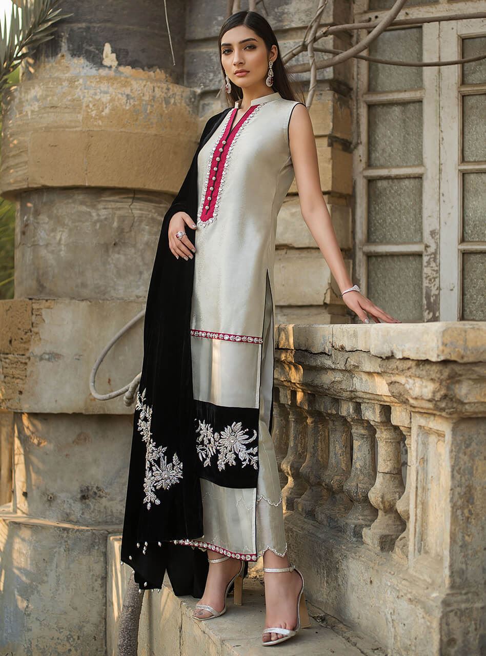 Pakistani Silver Embroidered Brocade Salwar Kameez (3-Piece) - Image 2