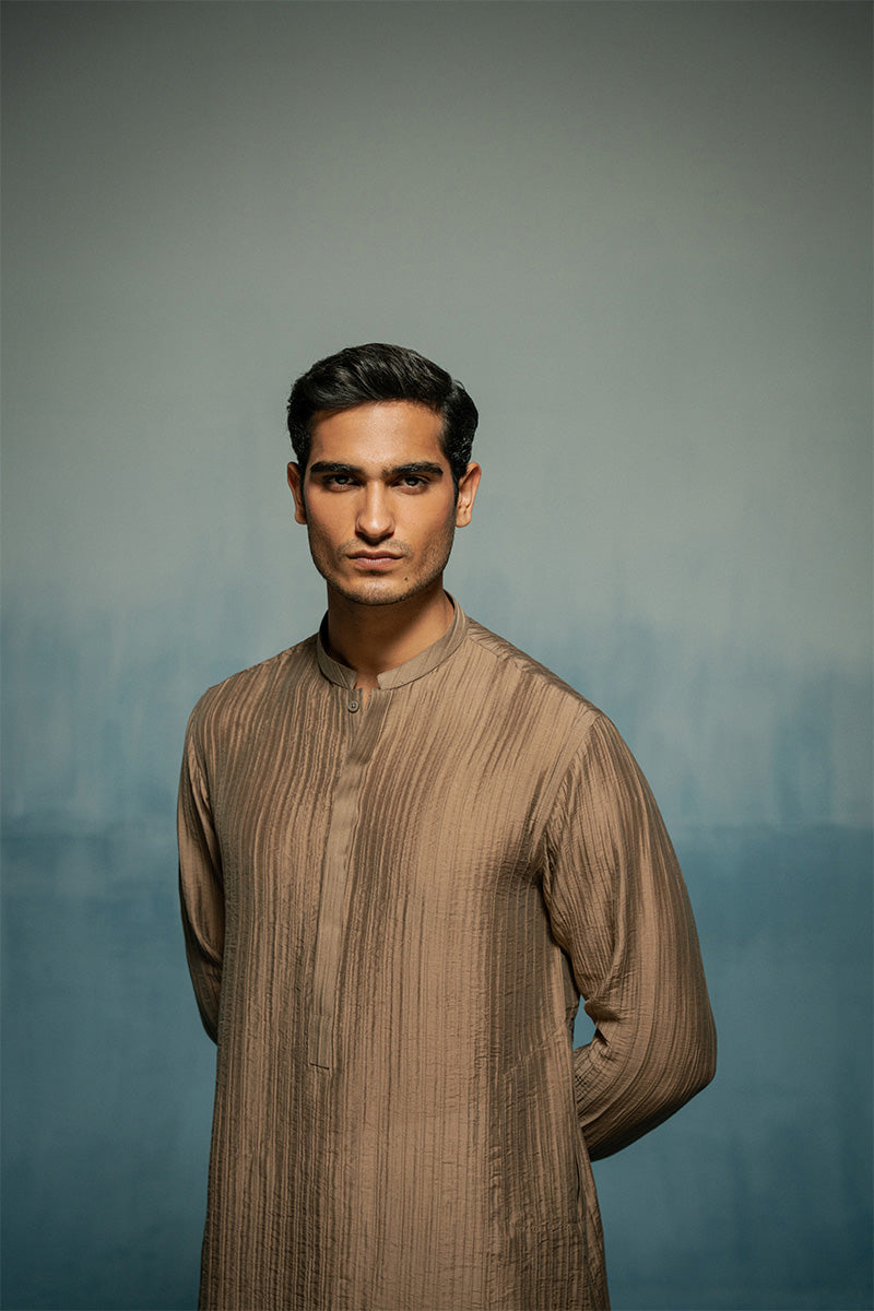 Caramel Self-Textured Crushed Fabric Kurta Pajama (2-Piece) - Image 1