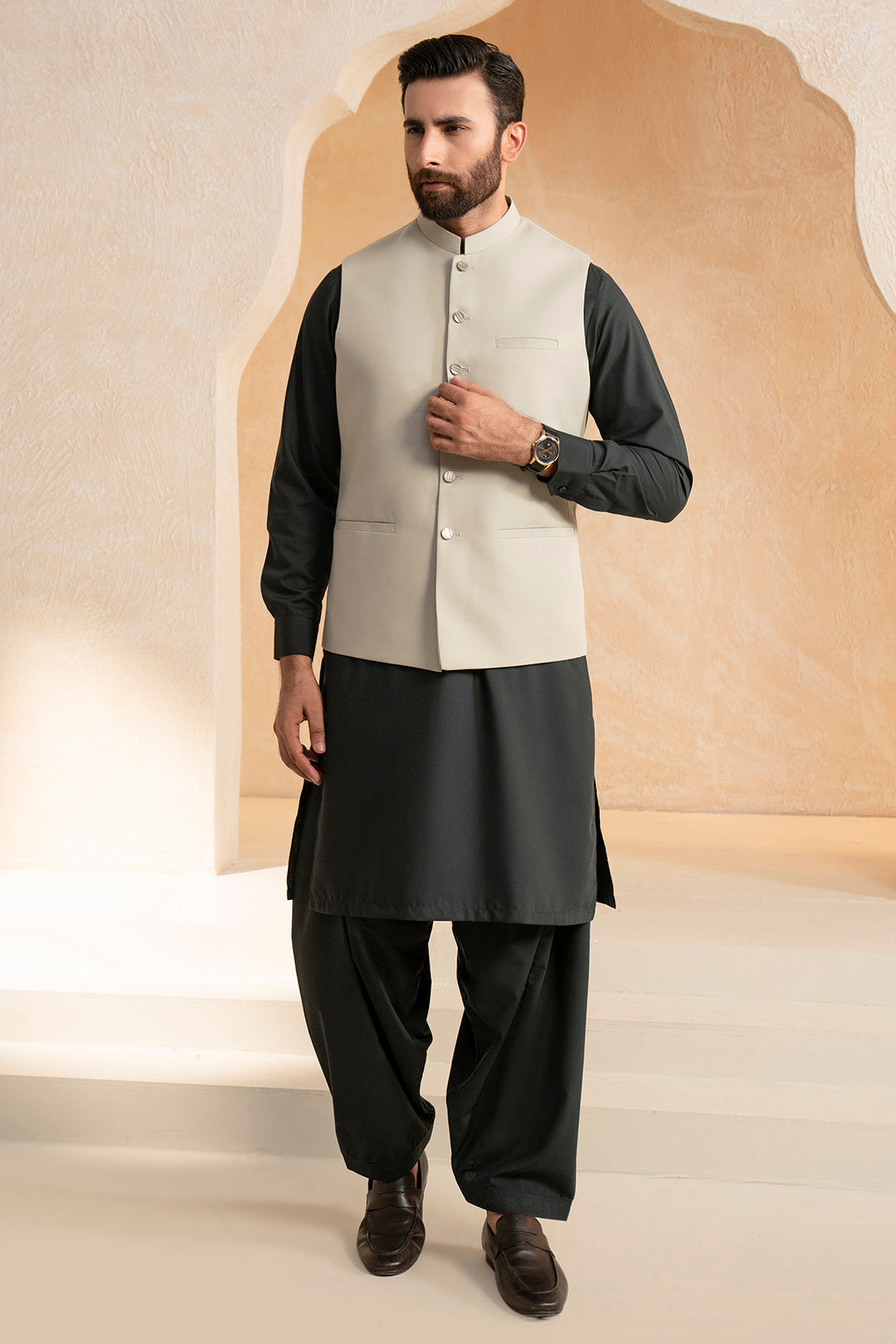 Fawn Suiting Fabric Men's Waistcoat (3-Piece) - Image 7