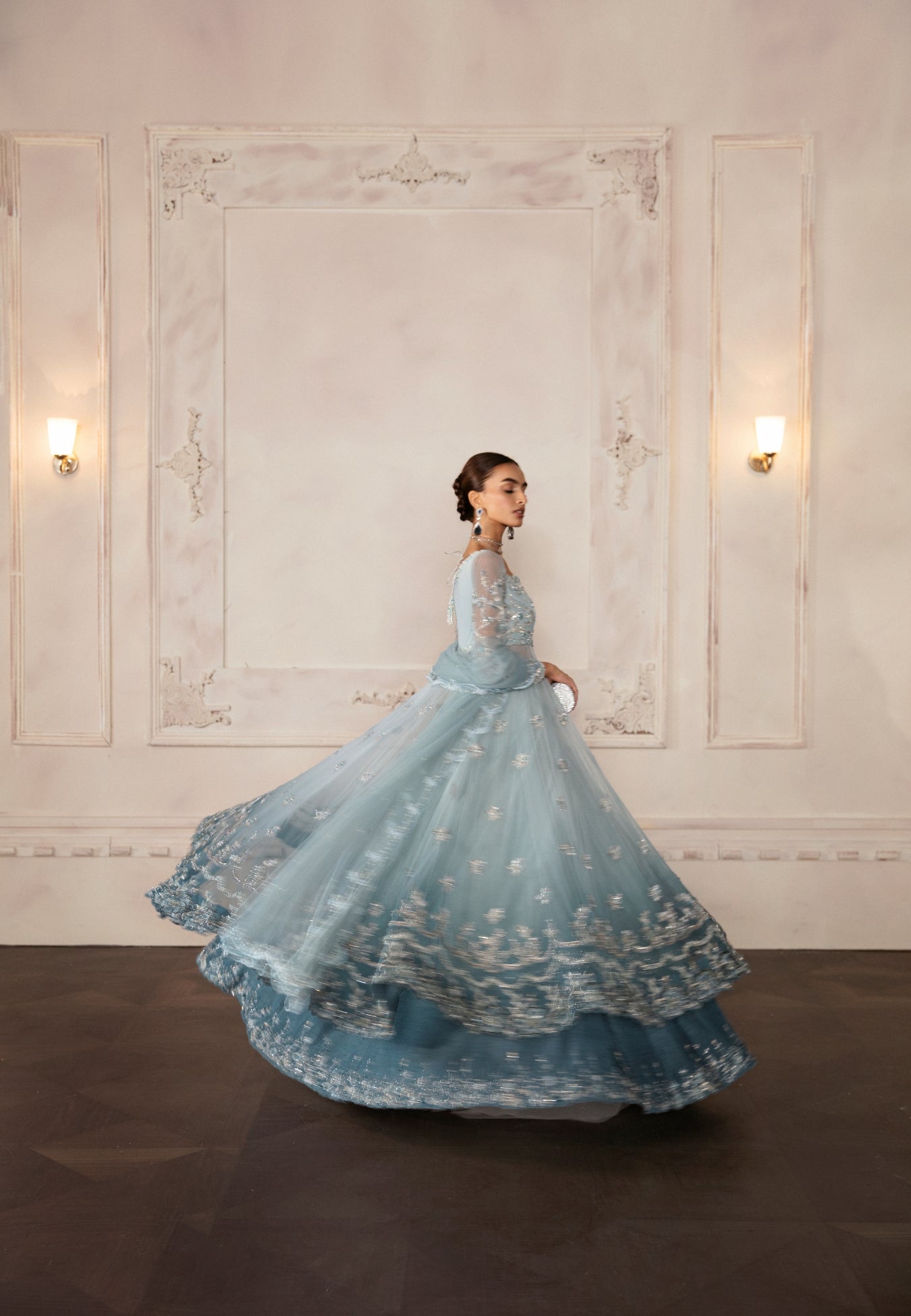 Aqua Ombre Embellished Pure Net Anarkali Gown (2-Piece) - Image 4