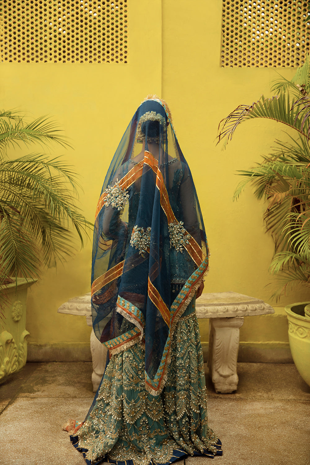 Pakistani Teal Embroidered Net Gharara Set (3-Piece) - Image 4