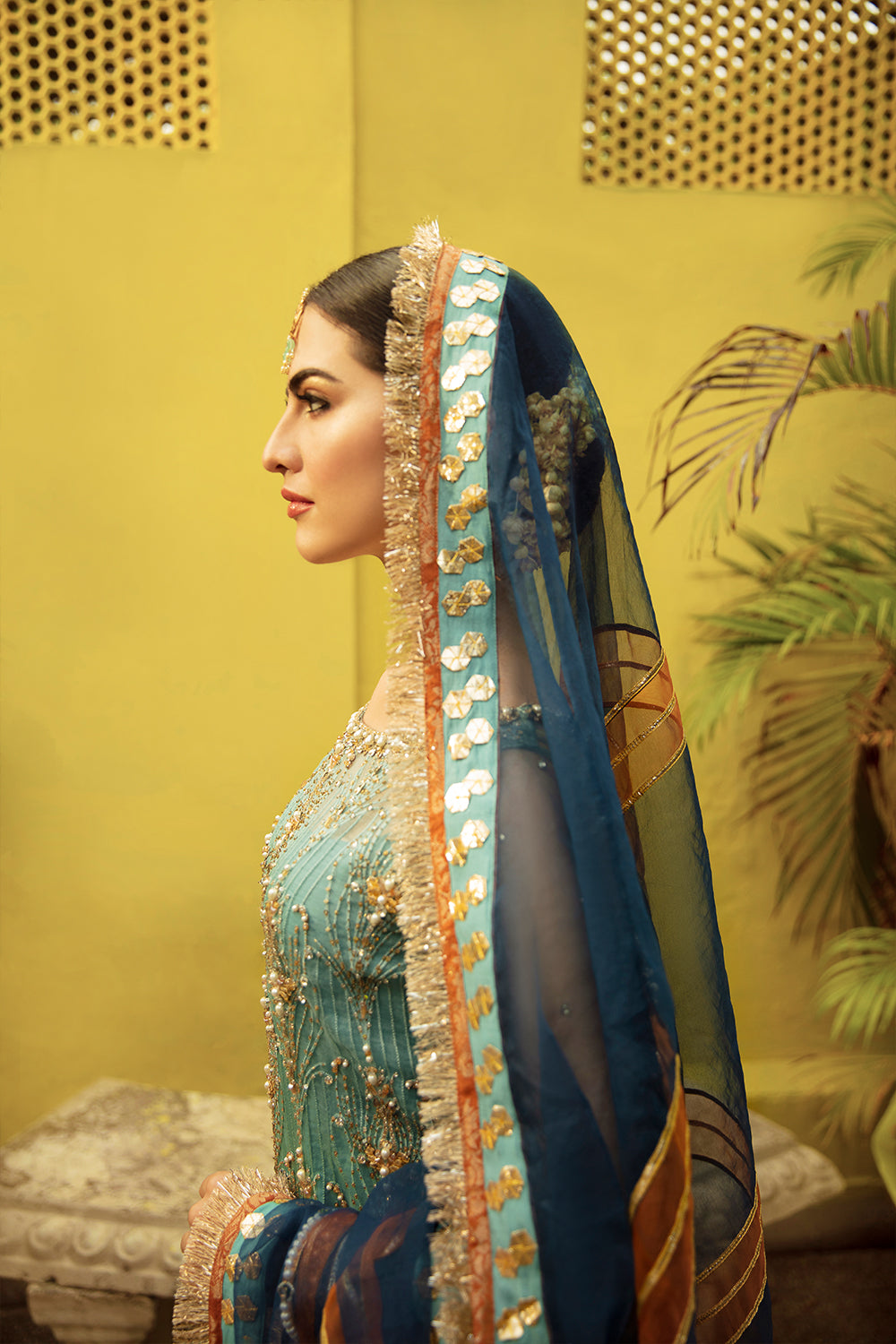 Pakistani Teal Embroidered Net Gharara Set (3-Piece) - Image 5