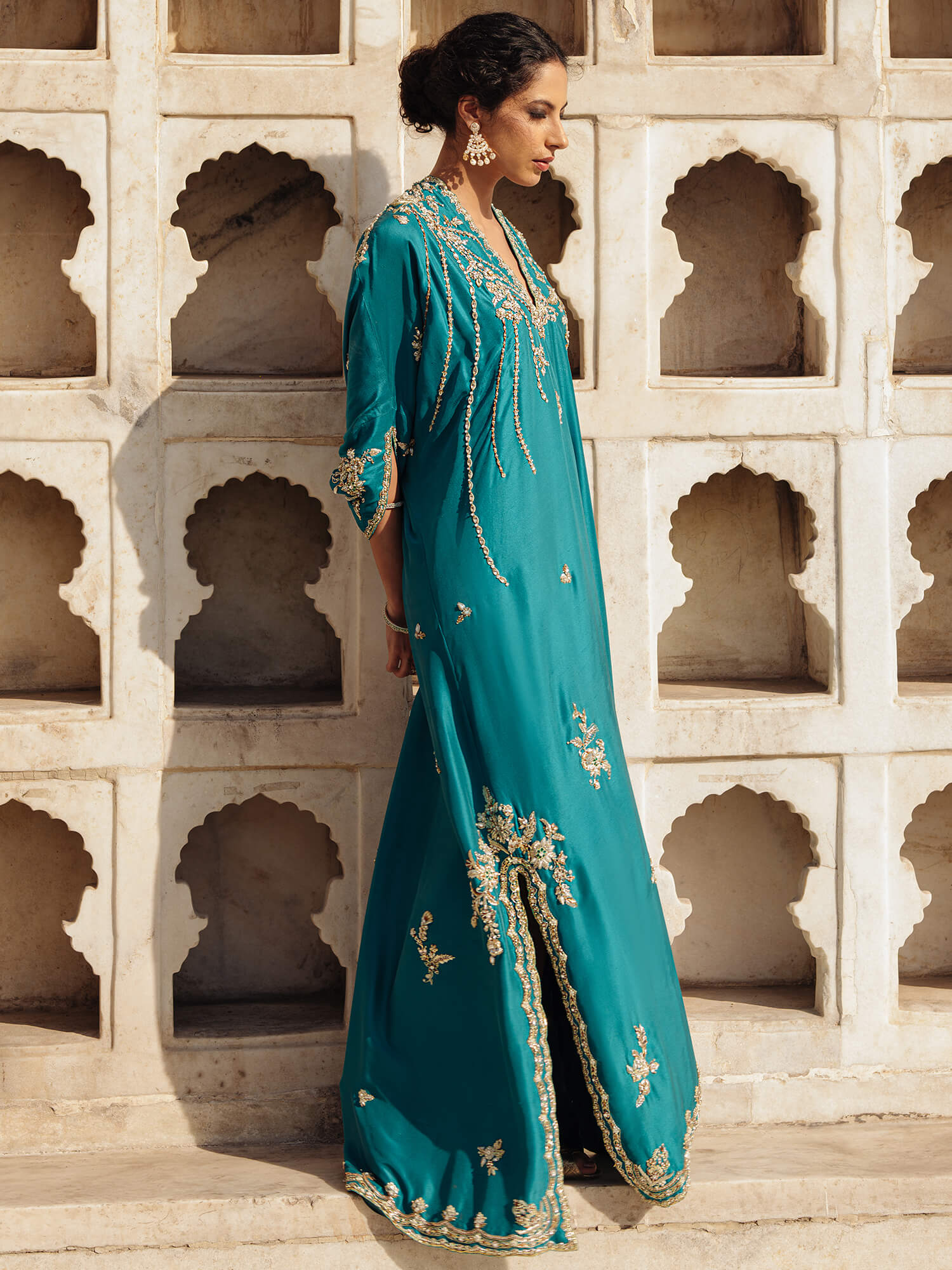 Teal Zardozi Raw Silk Kaftan (1-Pc) - Image 4