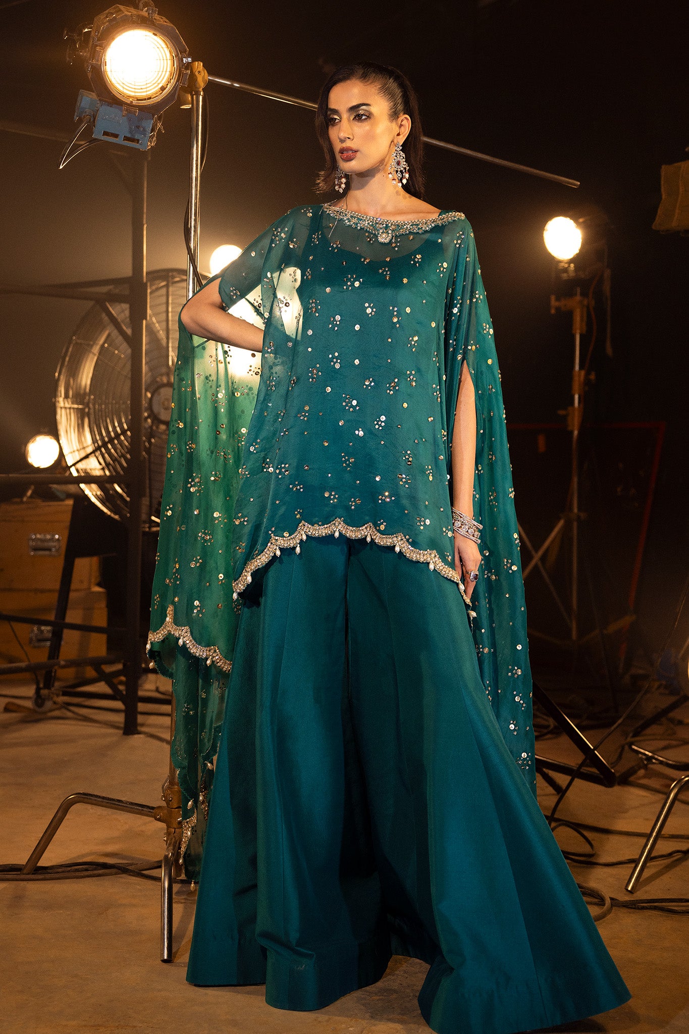Pakistani Teal Mirrorwork Silk-Blend Kaftan (2-Piece) - Image 1