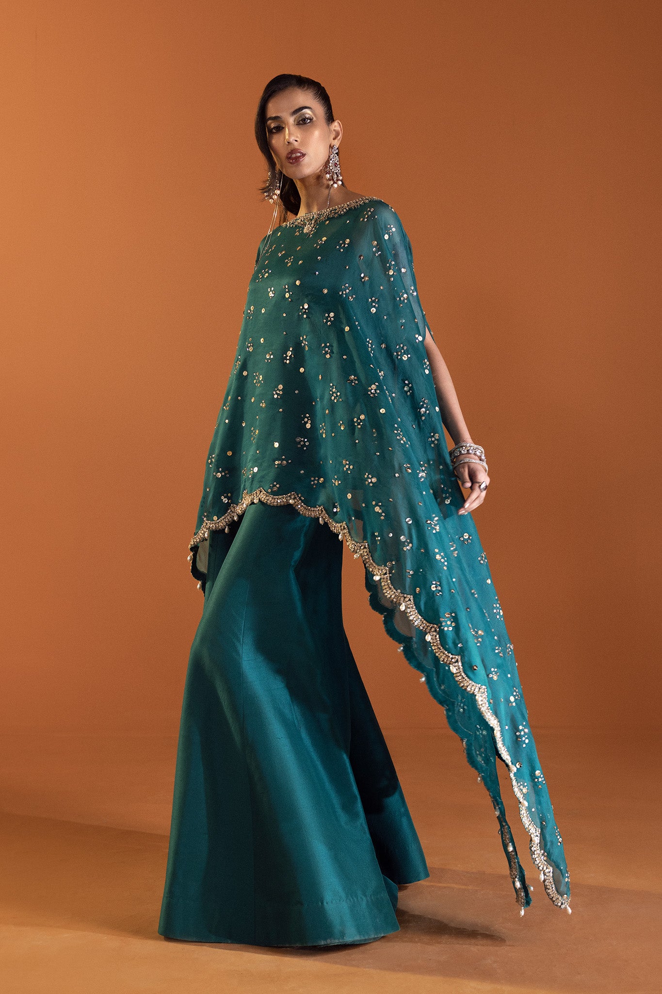 Pakistani Teal Mirrorwork Silk-Blend Kaftan (2-Piece) - Image 4