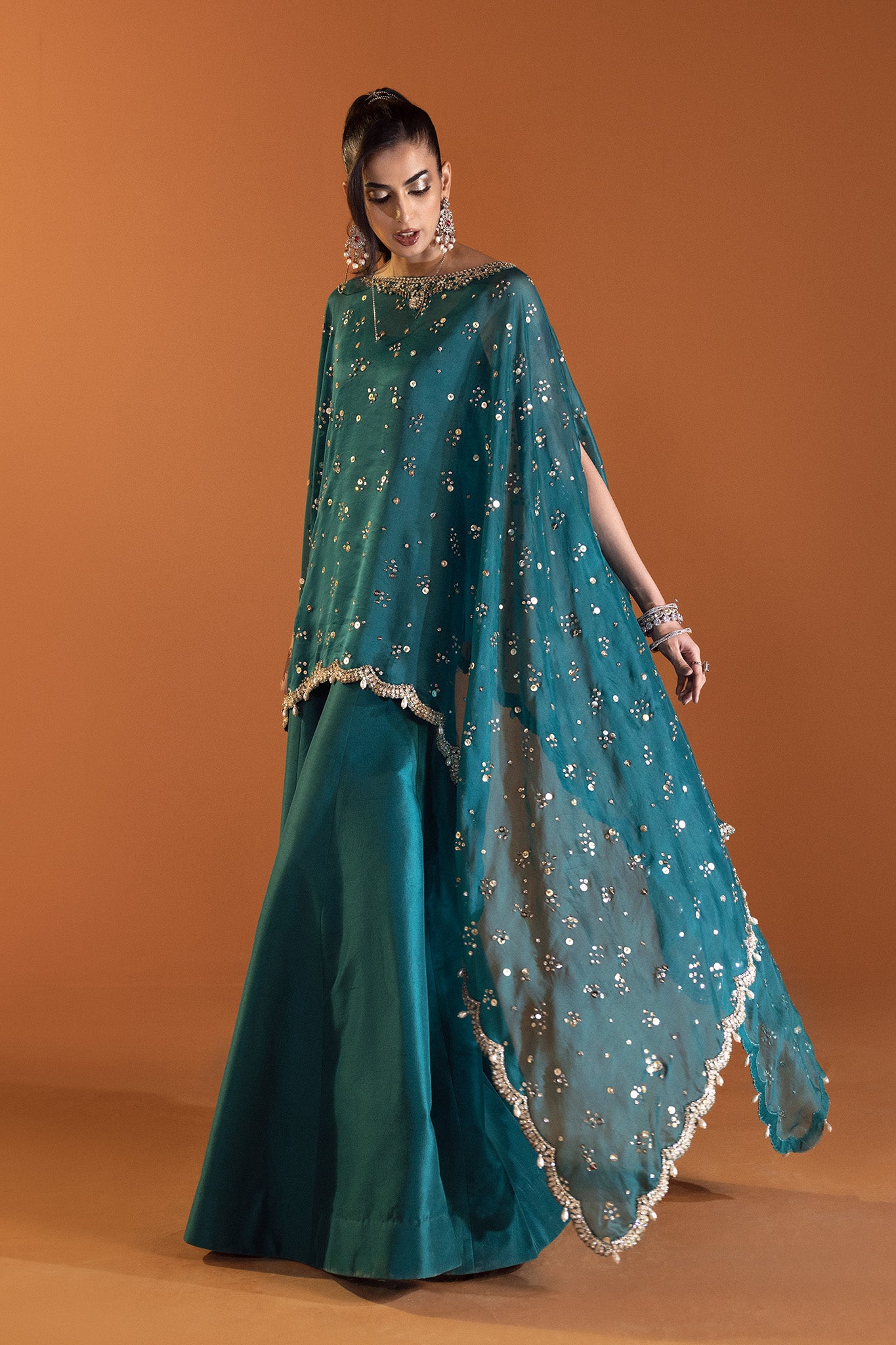 Pakistani Teal Mirrorwork Silk-Blend Kaftan (2-Piece) - Image 5