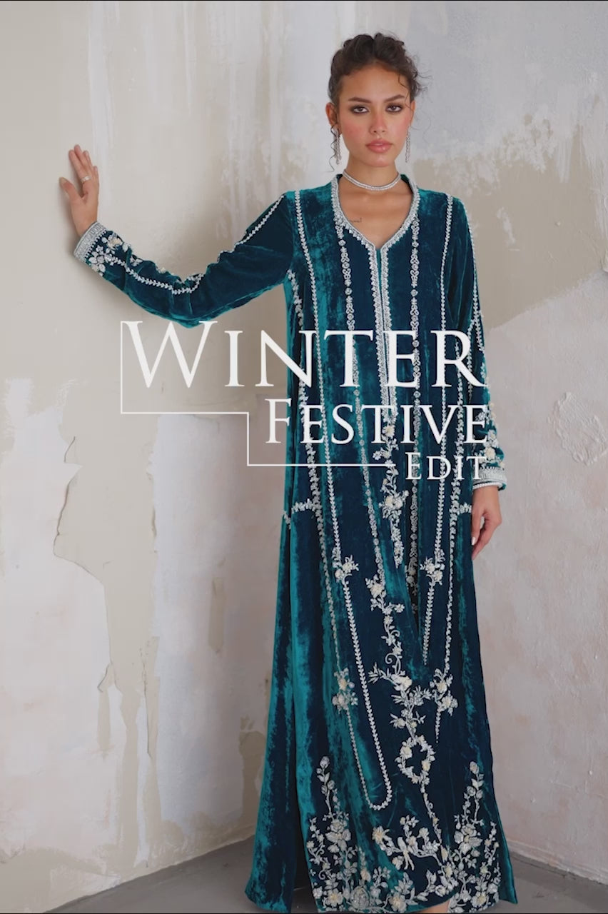 Teal Zardozi Velvet Kaftan (1-Pc) - Image 8