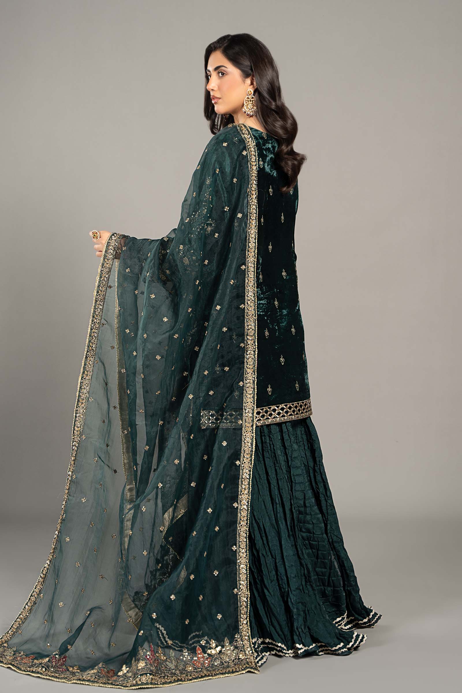 Teal Embroidered Velvet Lehenga Set (3-Piece) - Image 6