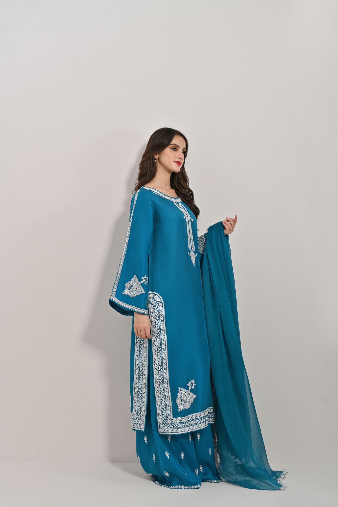 Pakistani Teal Kashmiri Stitch Raw Silk Salwar Kameez (3-Piece) - Image 1