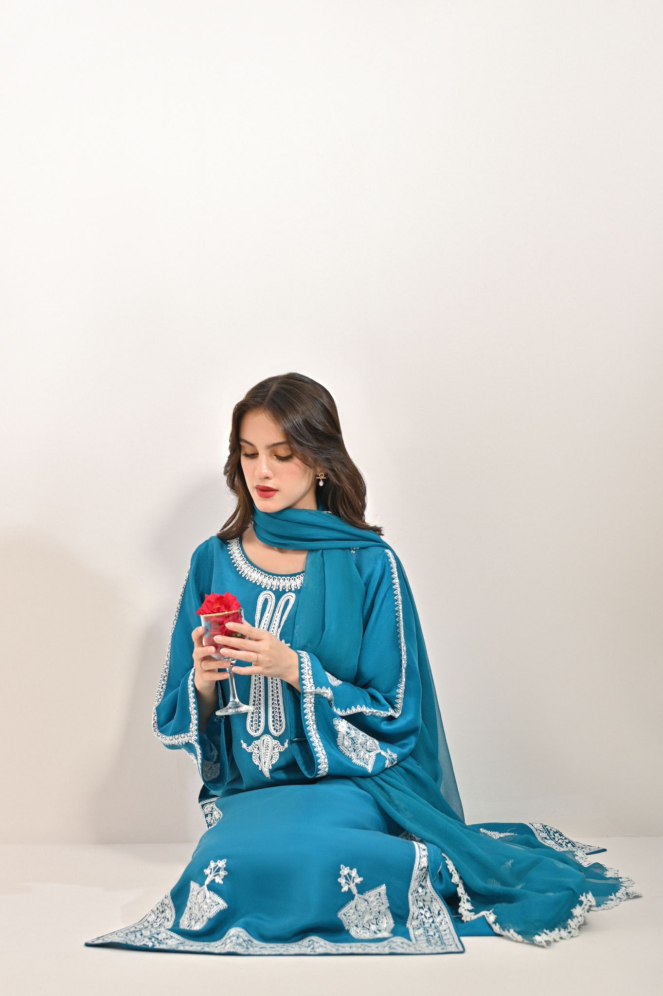 Pakistani Teal Kashmiri Stitch Raw Silk Salwar Kameez (3-Piece) - Image 2