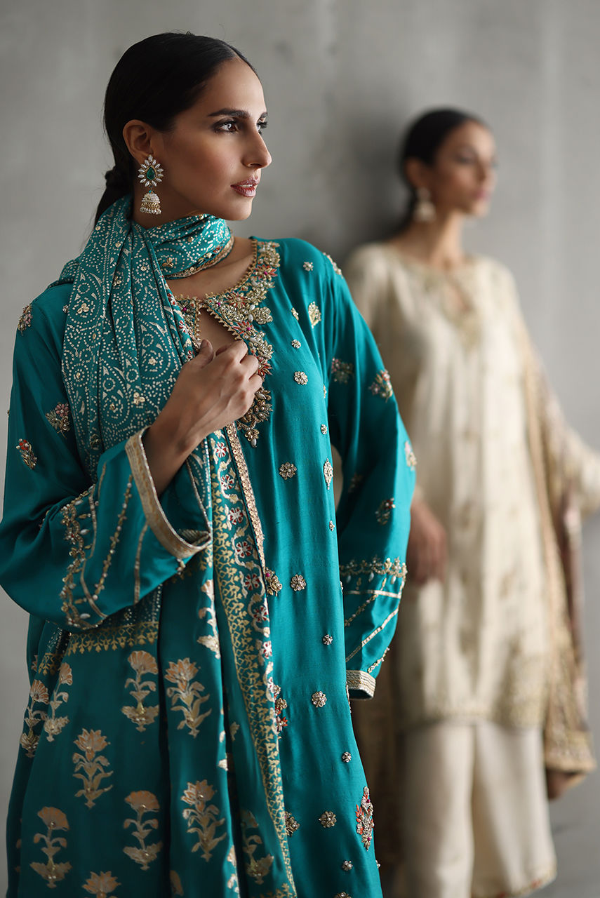 Teal Zardozi Embroidered Raw Silk Kurta Set (3-Piece) - Image 6