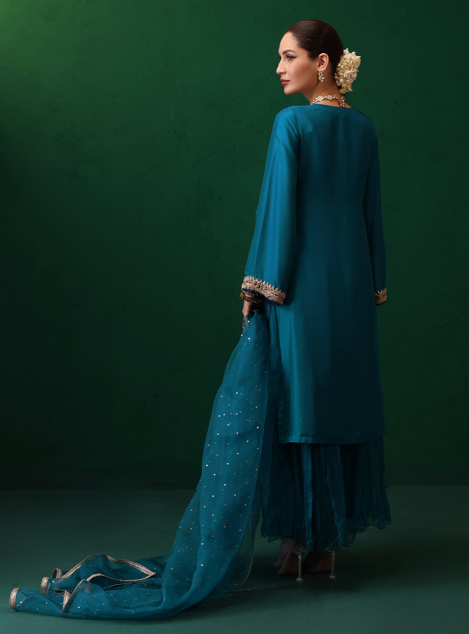 Pakistani Teal Embroidered Rawsilk Kurta Set (3-Piece) - Image 2