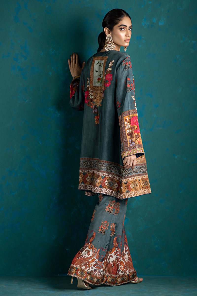 Pakistani Deep Teal Embellished Silk Salwar Kameez (3-Piece) - Image 6