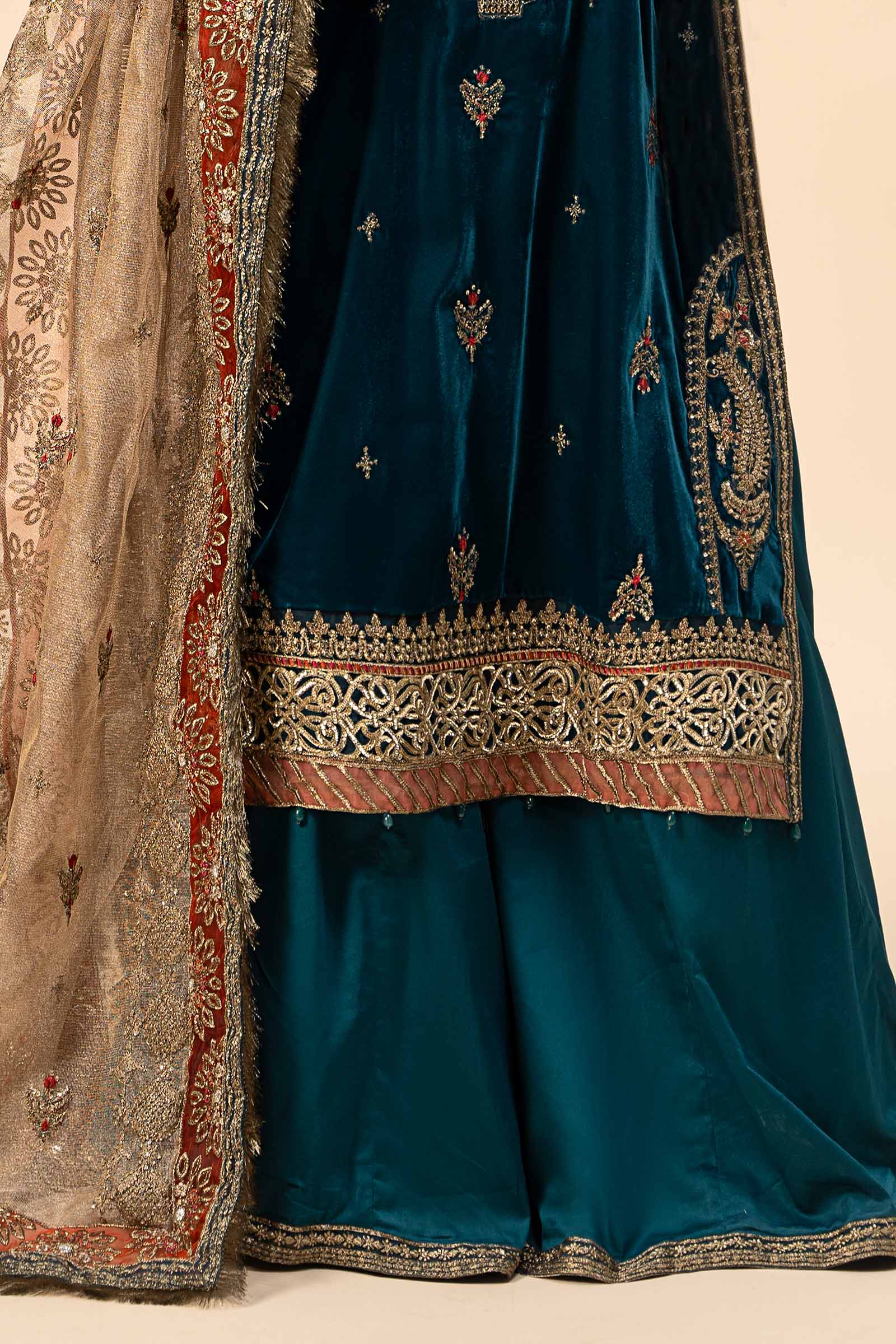 Pakistani Teal Blue Embroidered Velvet 3-Piece Suit - Image 4
