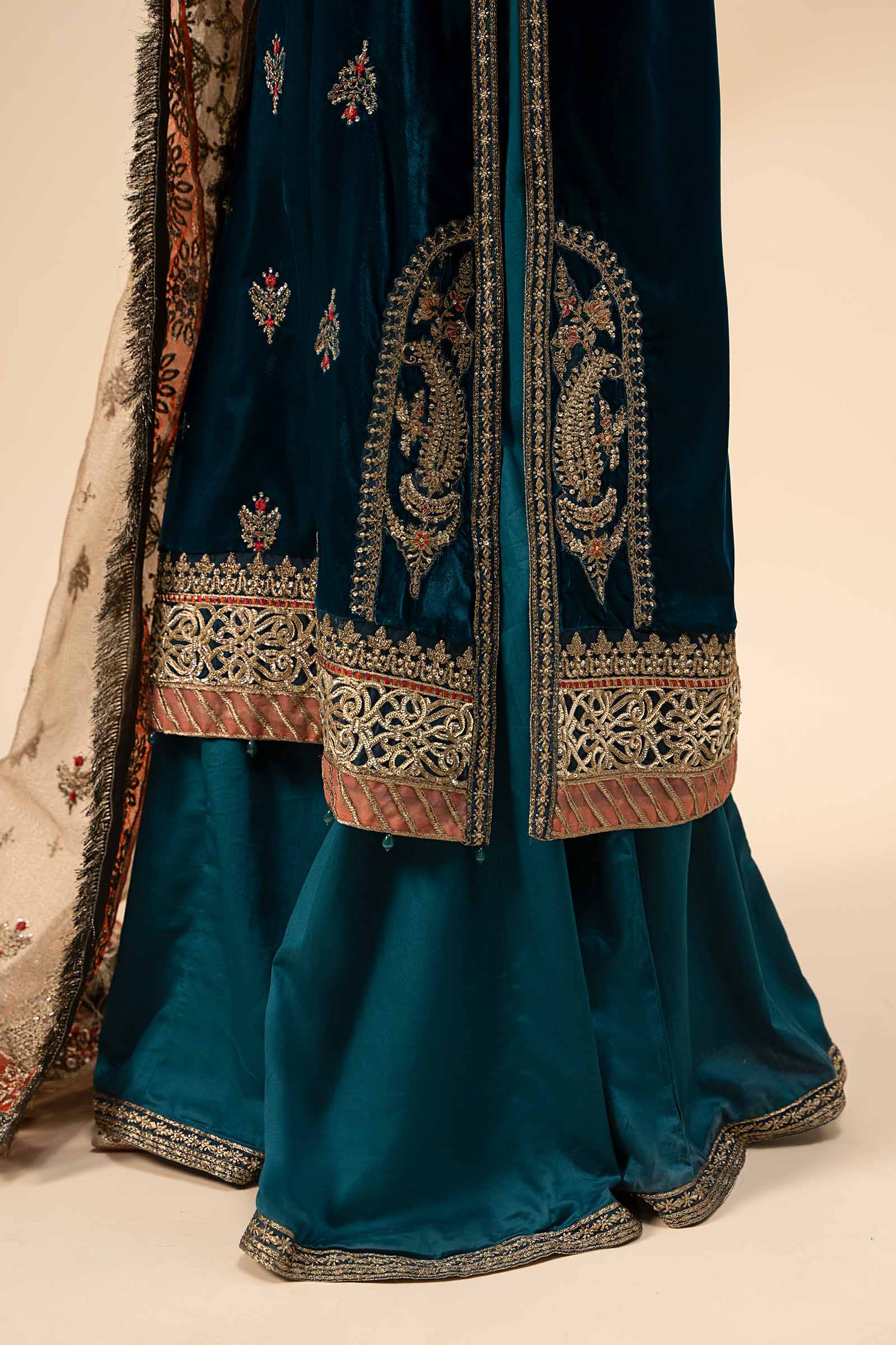 Pakistani Teal Blue Embroidered Velvet 3-Piece Suit - Image 5