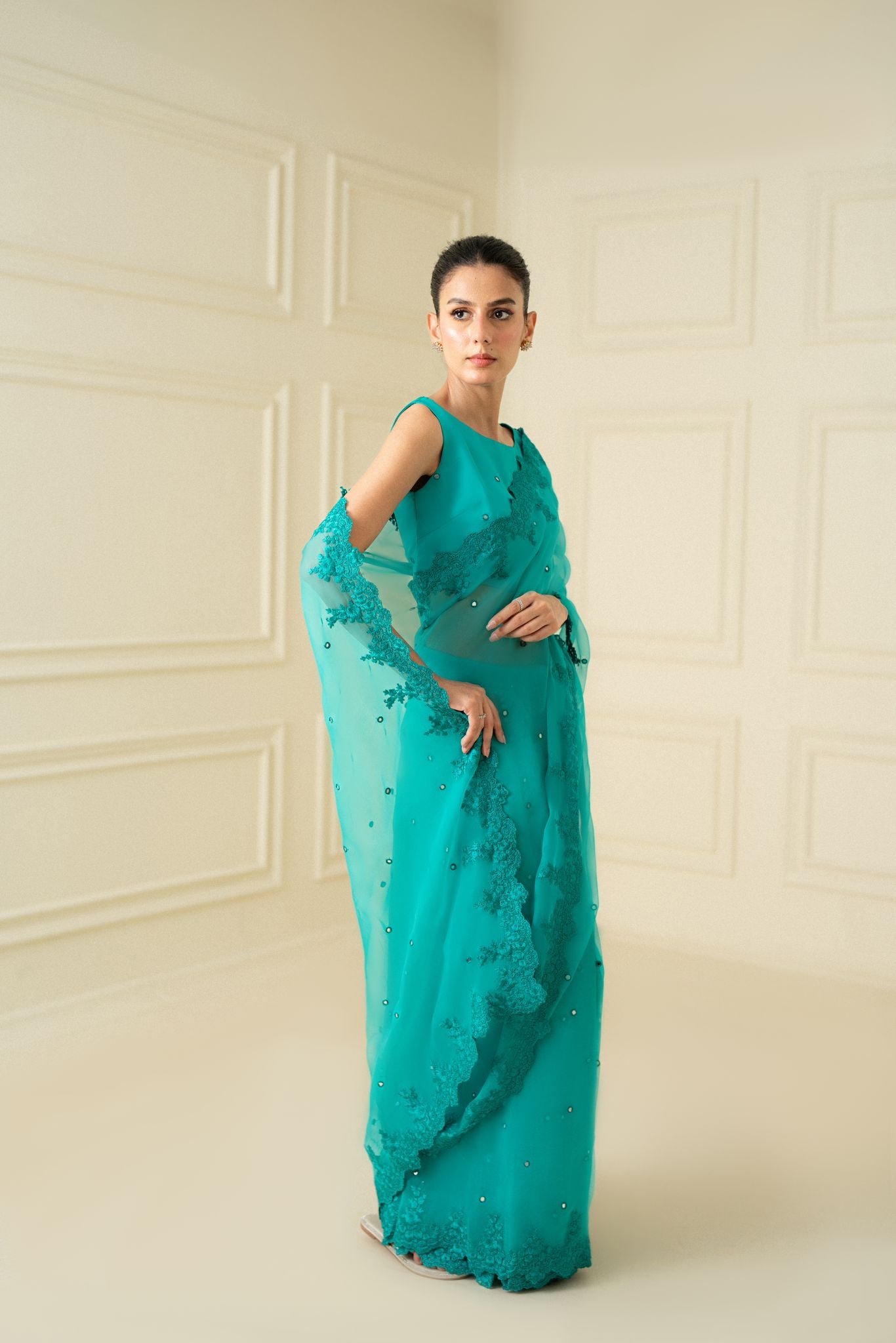 Teal Embroidered Organza Saree with Raw Silk Blouse (2-Piece) - Image 4