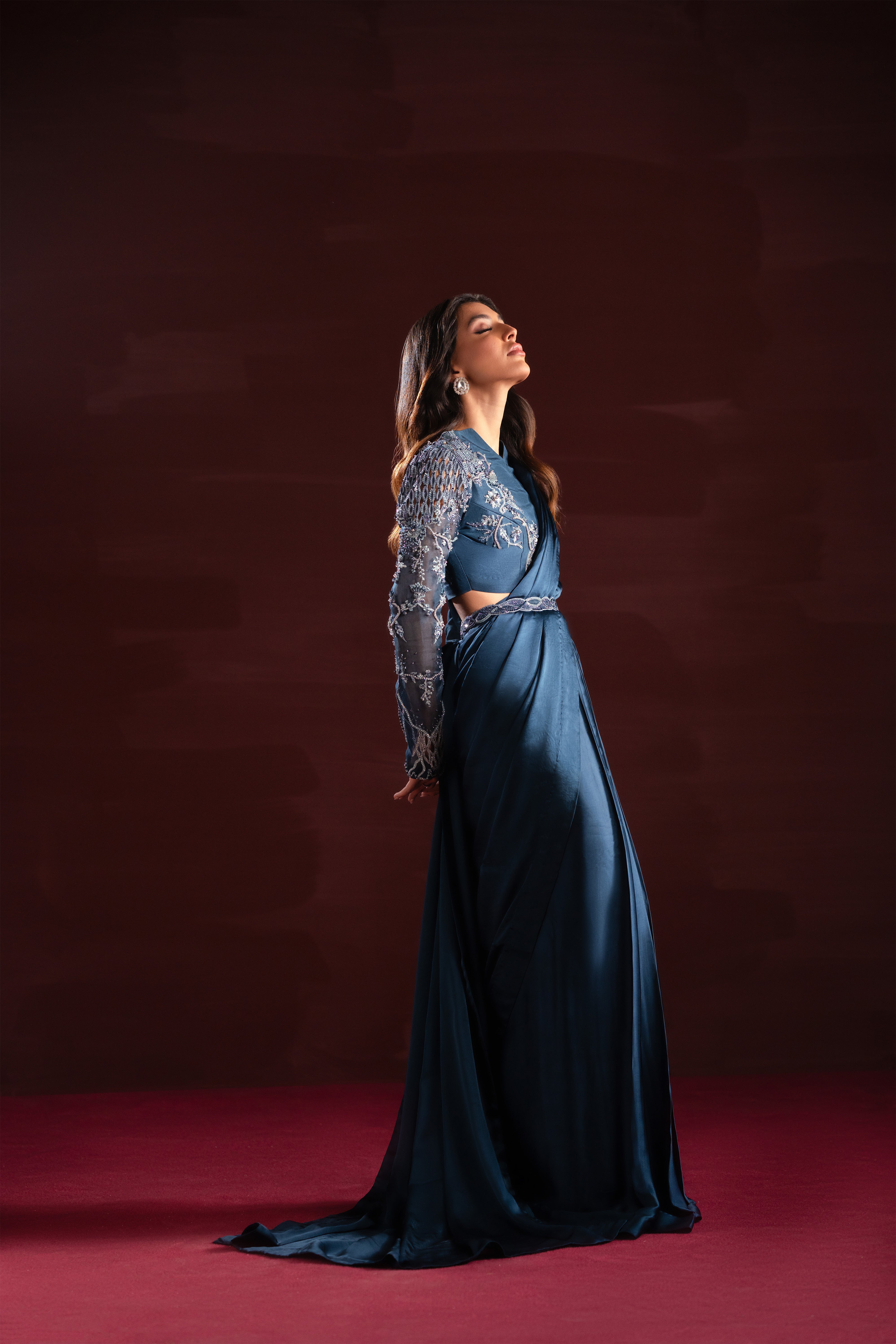 Deep Teal Embellished Silk Saree Set (4-Piece) - Image 3