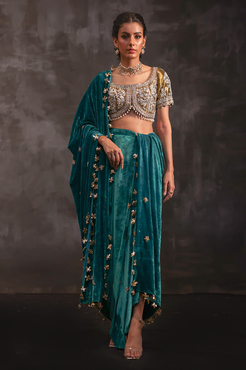 Murghabi Teal Embroidered Velvet & Metallic Silk Saree (3-Piece) - Image 5