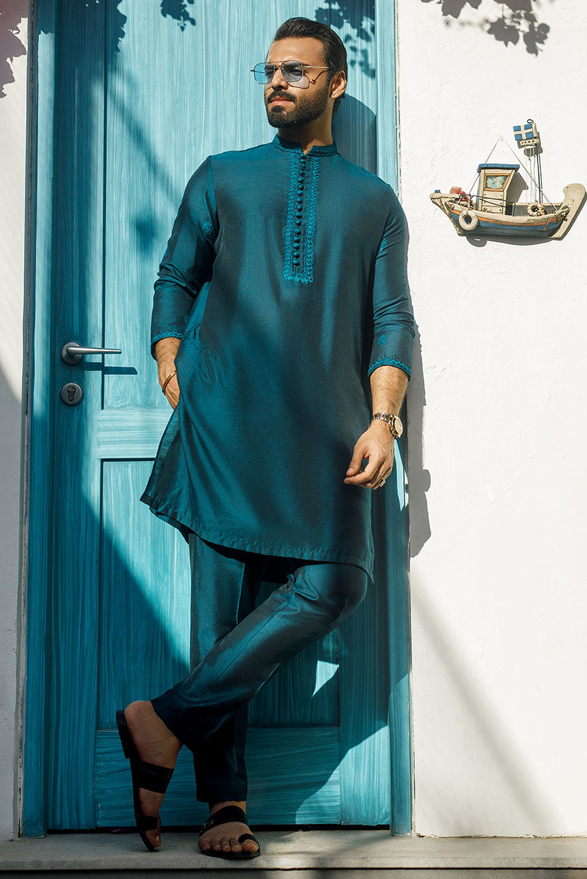 Teal Embroidered Khadi Silk Waistcoat Kurta (3-Piece) - Image 2