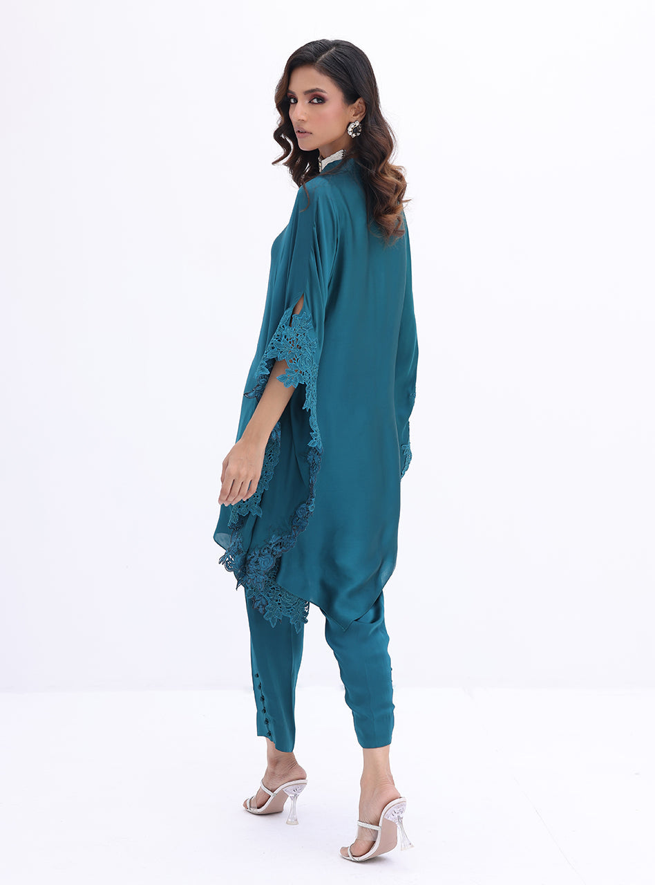 Teal Embroidered Charmeuse Silk Cape Set (2-Piece) - Image 5