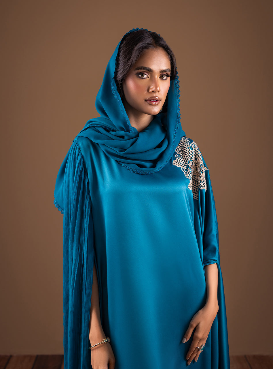 Pakistani Teal Embellished Shamose Silk Kaftan (2-Piece) - Image 10