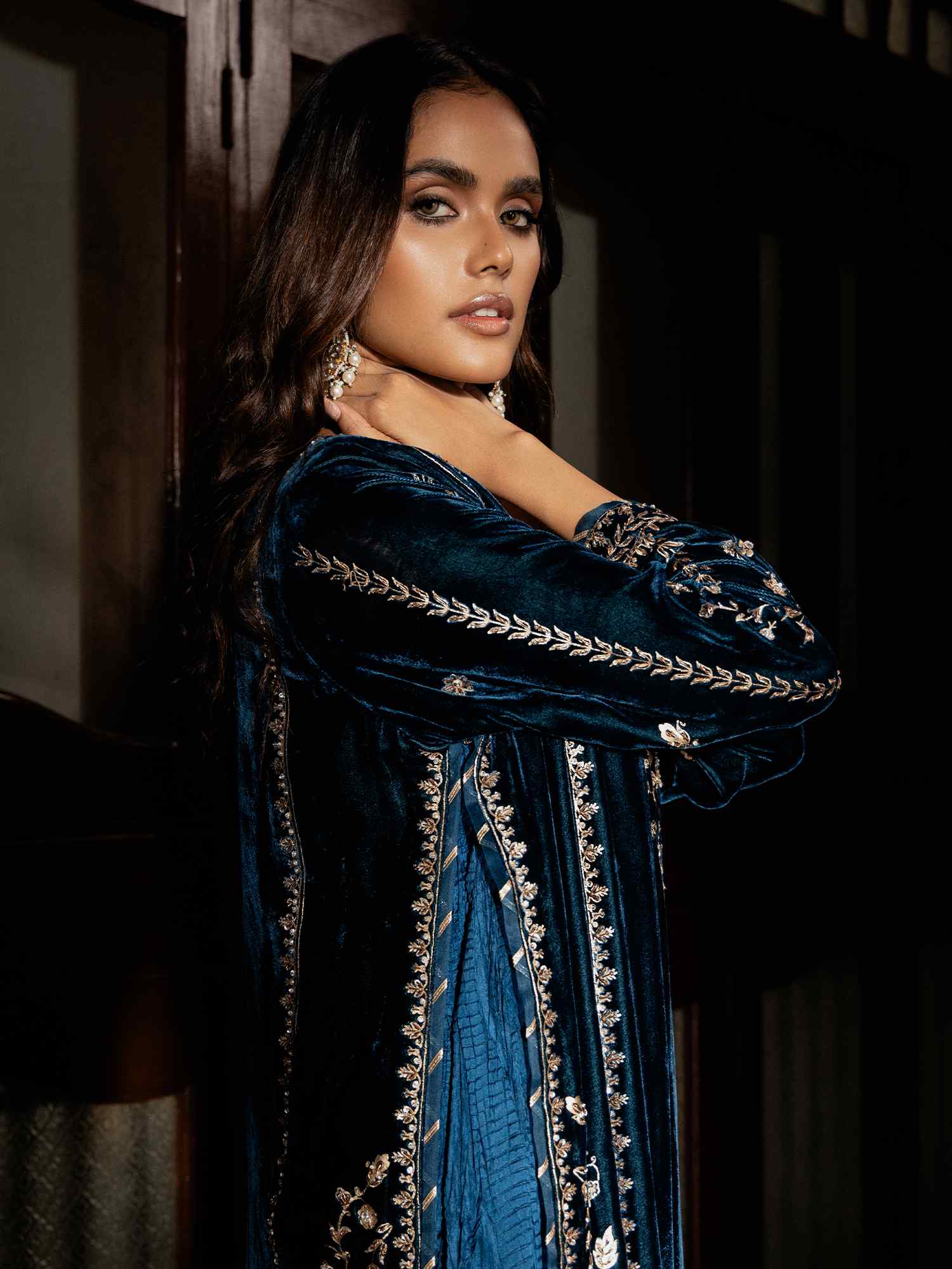 Teal Embroidered Velvet Kaftan Dress (1-Pc) - Image 2