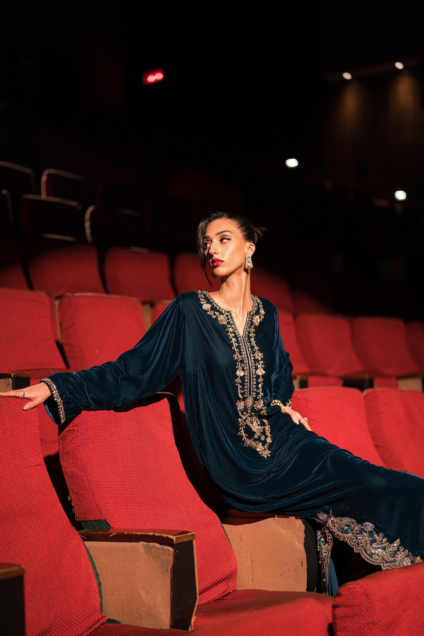 Teal Hand Embellished Velvet Kaftan (1-Pc) - Image 2