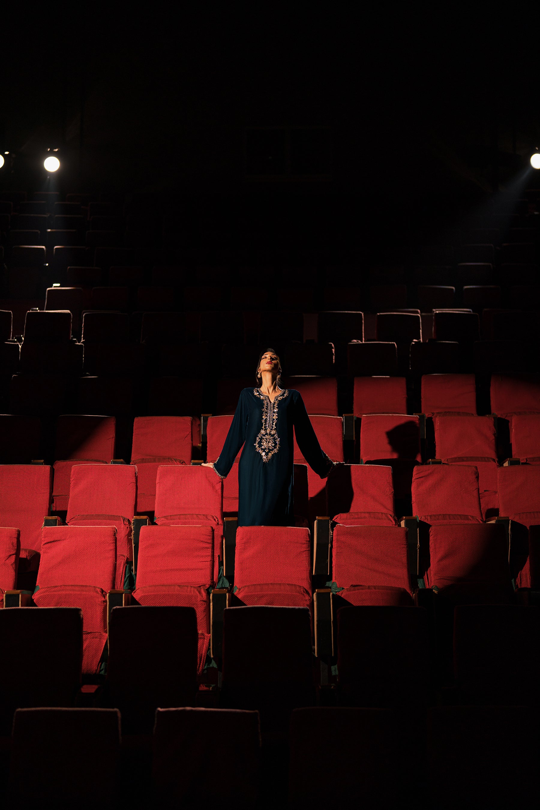 Teal Hand Embellished Velvet Kaftan (1-Pc) - Image 4