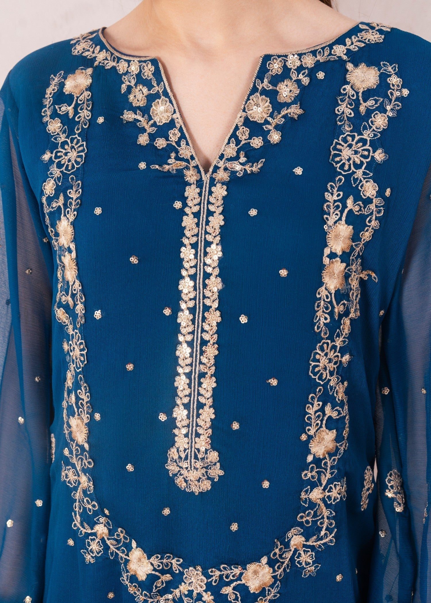 Pakistani Teal Embroidered Chiffon Kurta Set (3-Piece) - Image 5