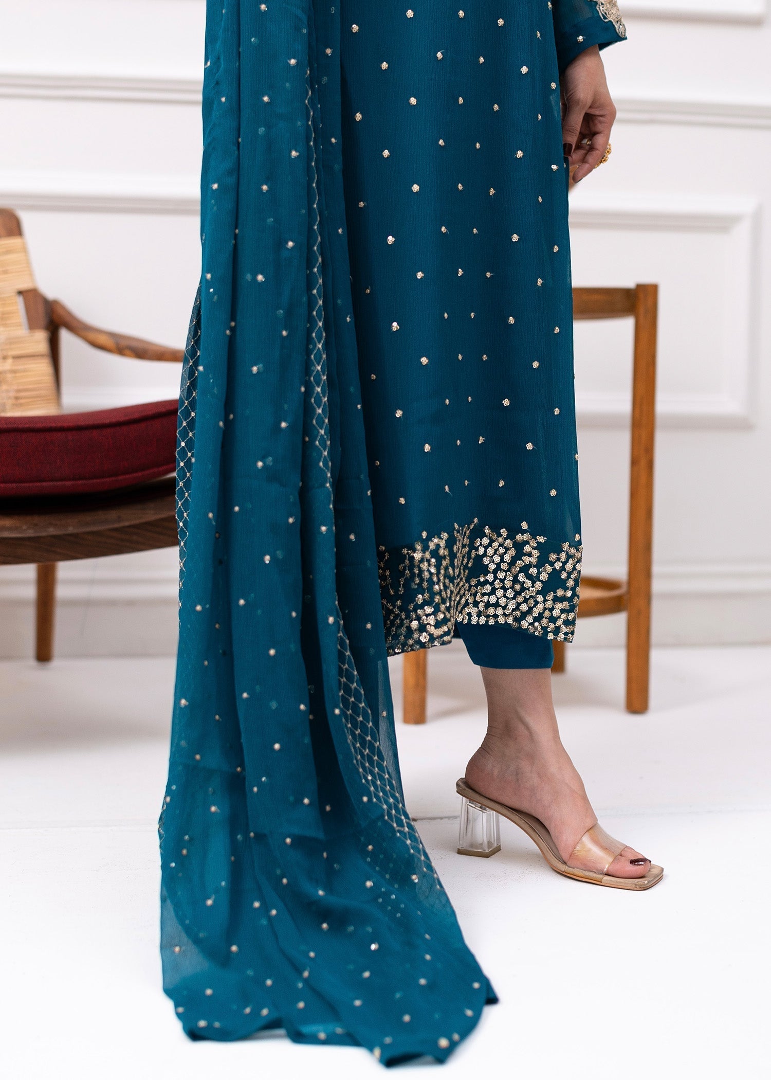 Pakistani Teal Embroidered Chiffon Kurta Set (3-Piece) - Image 4